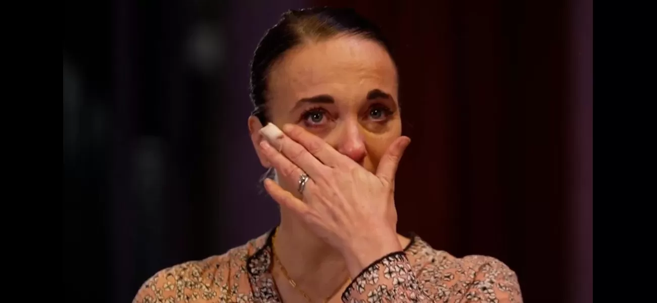Actress Amanda Abbington got emotional when discussing the Strictly scandal during her first TV appearance addressing the issue.