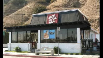 Customer drives over employee after not receiving chicken strip and sauce.