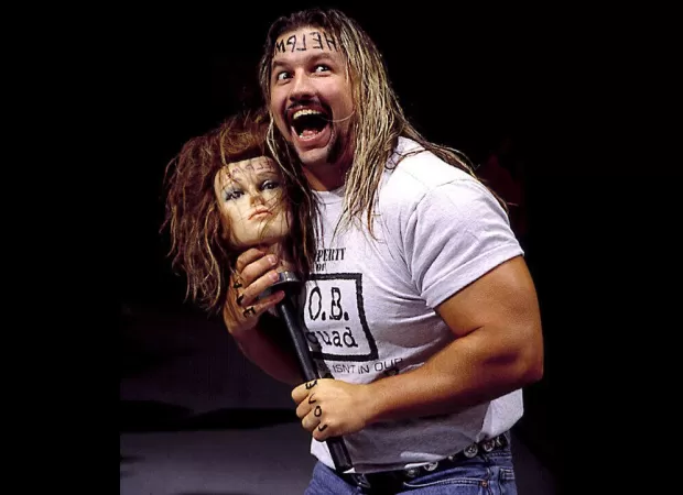 A former WWE star from the 90s was banned from restaurants due to his altercations with a mannequin.