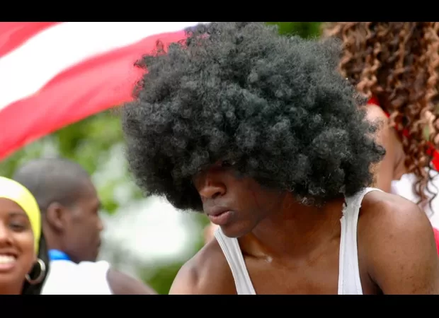 New Puerto Rico law prohibits discrimination based on natural hairstyles, a major step towards inclusivity and equality.