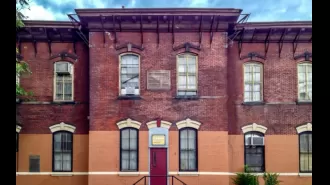 New Jersey's oldest all-black school will be turned into a museum honoring black history.