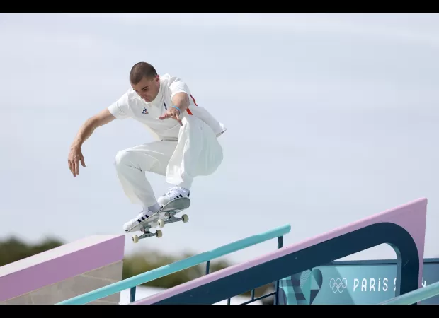 Bad weather during first day of Paris Olympics leads to event being delayed.