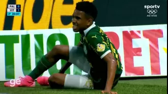 Chelsea's latest addition, Estevao Willian, exits the field in tears after sustaining an injury.