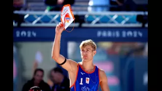 Convicted rapist Steven van de Velde received a negative reception from fans during his first appearance at the Olympics.
