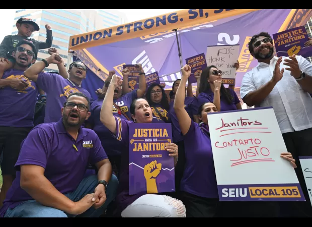 Denver janitors and cleaning companies reach a new contract, avoiding a potential strike.