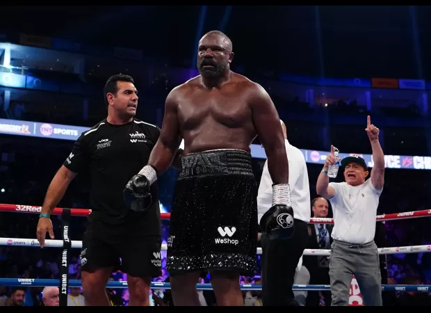 Derek Chisora announces upcoming fight following surprise victory over Joe Joyce.