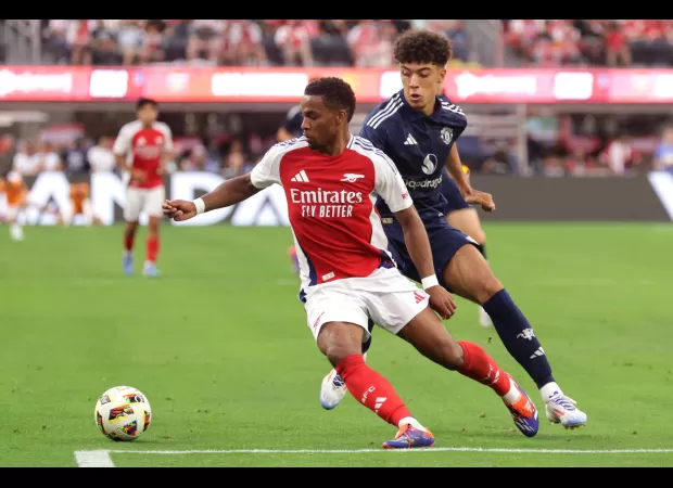 Arteta on why he moved Timber's position against Man Utd.