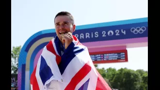 Tom Pidcock, a member of Team Great Britain, addresses the negative reactions from French spectators after winning a gold medal at the Olympics.