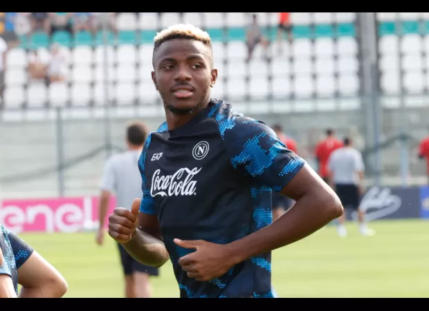 Arsenal is in discussions with Napoli to acquire Victor Osimhen.