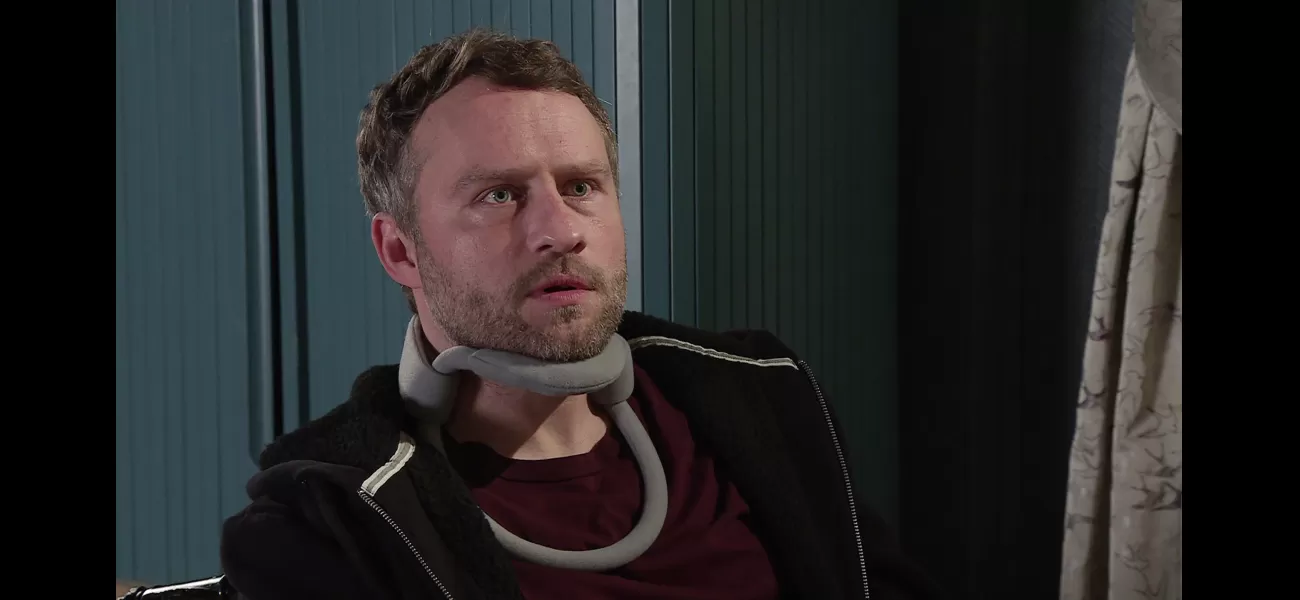 Corrie actor gets close to seldom-seen significant other amidst emotional plot.