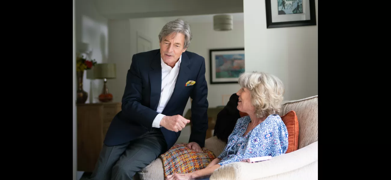 Old character on Coronation Street may come back to life according to actor's clues.