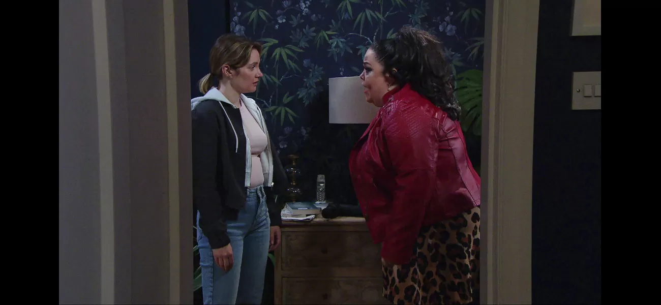 Mandy receives shocking news from Liam in a new Emmerdale spoiler video.