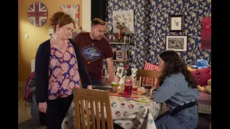Corrie fan favorite dumped by girlfriend for someone else - no chance for romance.