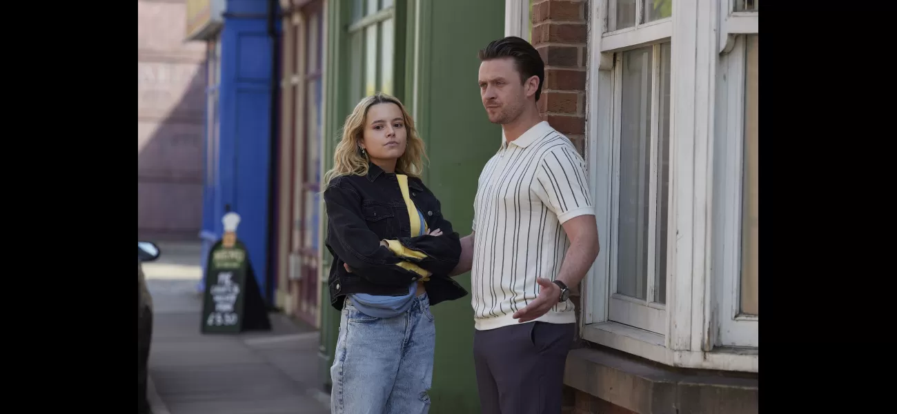 Newcomer Sydney Martin from Coronation Street hangs out with her best friend from a different soap.