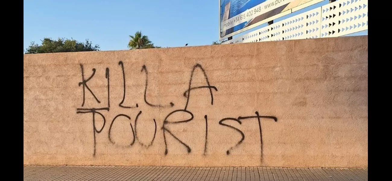 Vandalism in Mallorca: Graffiti saying 