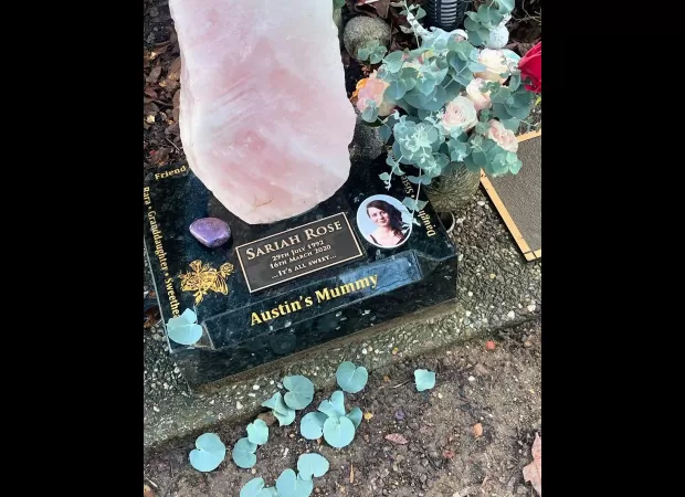 Police looking for trio following multiple robberies at cemetery in Canberra.