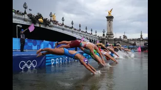 Olympic athlete criticizes Paris organizers for putting their health at risk by performing in the polluted River Seine.