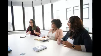 White TikToker gets backlash for advising peers not to talk over BIPOC women during a meeting called 