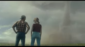 A specialist validates the frighteningly accurate details found in Twisters about tornadoes.