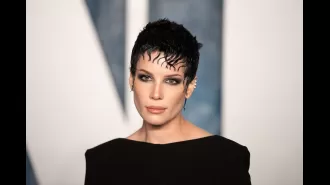 Halsey had a tragic miscarriage during a performance where she bled for hours.
