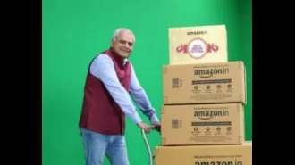 The leader of Amazon India, Manish Tiwary, steps down from his position.