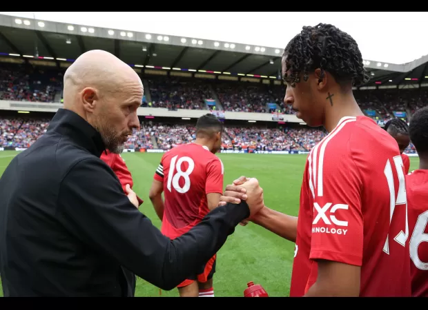 Erik ten Hag is very optimistic about Leny Yoro in his recent injury update.