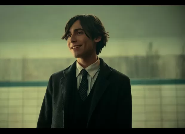 Viewers of Netflix express strong disgust over the sickening romantic storyline in a TV show.