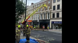 A historic kosher restaurant in London is destroyed by a fire.