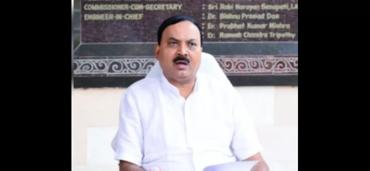 Alert issued for 10 districts in Odisha due to rising water levels in the Mahanadi river.