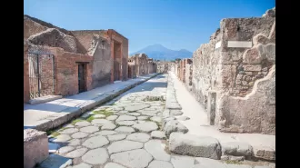 Vandalism at Pompeii as tourist defaces ancient home with initials.