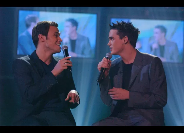 Pop Idol stars living next door 2 decades after competition