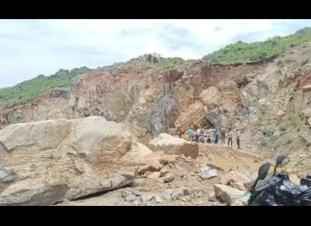Some lessees who fail to pay are still able to keep ownership of quarries that produce black stone.