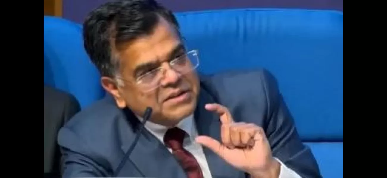 Senior IAS official TV Somanathan becomes Cabinet Secretary.