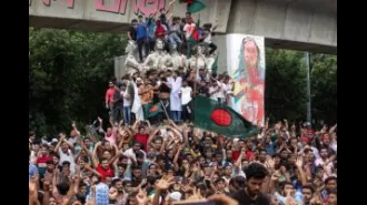 Two American lawmakers with Indian heritage are calling for the US to step in and stop violent attacks targeting Hindus in Bangladesh.