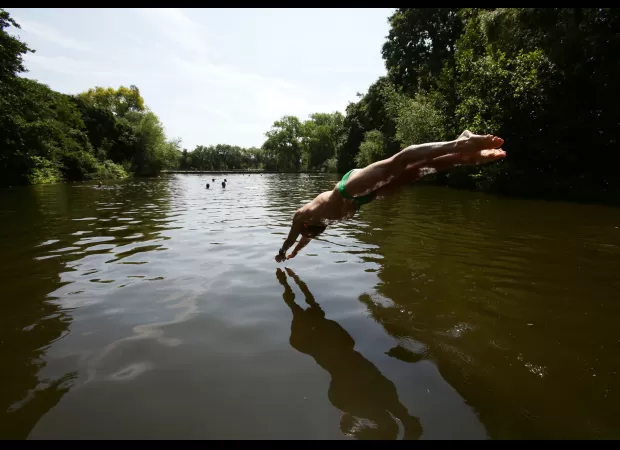 Map displays locations to swim and cool down in natural areas.