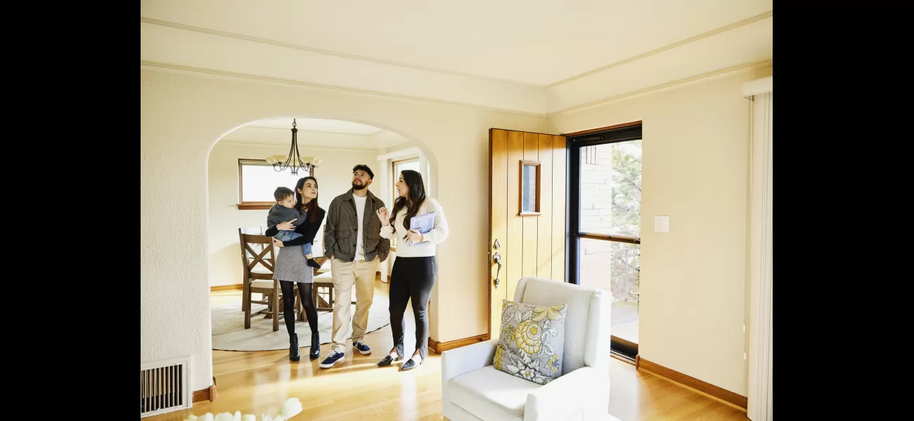 Surprising information that catches our attention when looking at a property, and it's not what we expect.