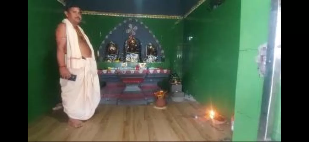 A blind beggar creates a temple dedicated to Shani in Khurda.