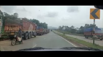 Parking trucks illegally endangers elephants and commuters.
