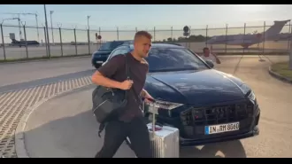 De Ligt talks about his move to Manchester United as he heads there to finalize the transfer.