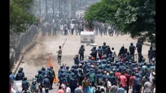 Bangladesh police end strike, resume work today.
