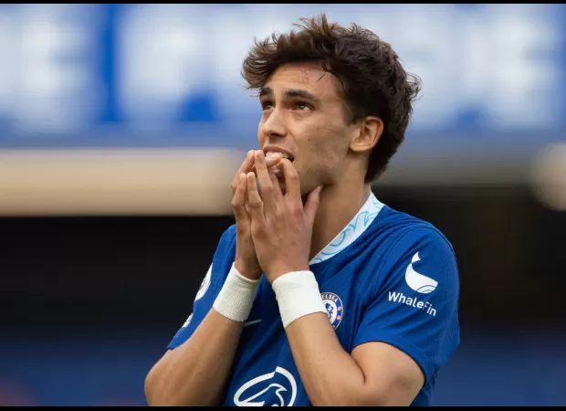 Chelsea is discussing the return of a £108 million player from Atletico Madrid after their deal with Samu Omorodion fell through.