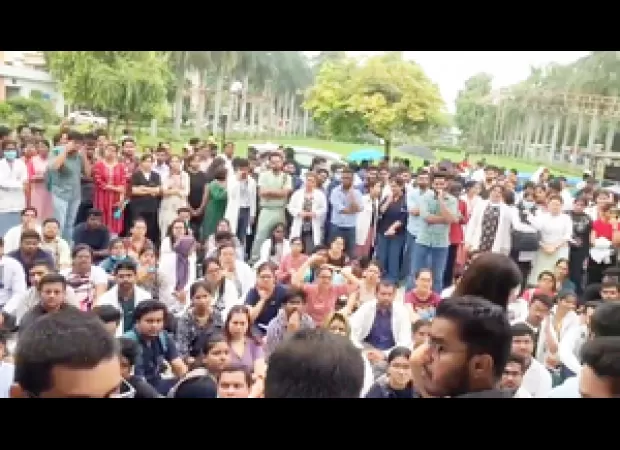 Protests held at Safdarjung and AIIMS due to Kolkata doctor's murder, causing inconvenience to patients as work is stopped.