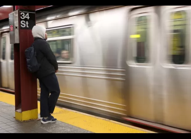 New research shows that air pollution in New York City's subways disproportionately affects the health of Black individuals.