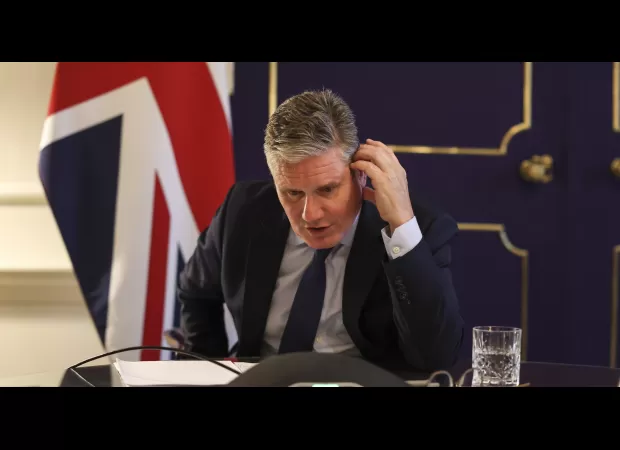 Starmer urges Iran not to attack Israel in phone call with prime minister.