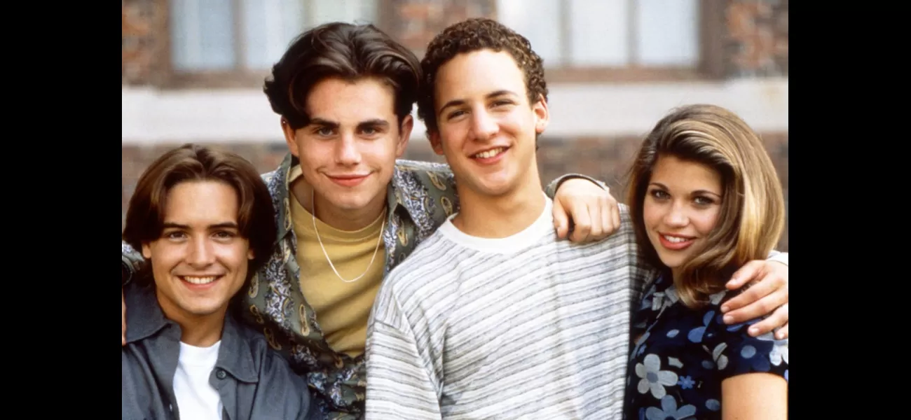 Former 90s TV celebrity shares uncomfortable experience of personal weight gain being incorporated into show's plot.