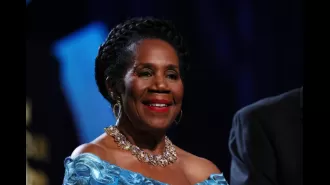 The daughter of Sheila Jackson Lee, Erica Lee Carter, will enter the special election to fill her mother's vacant seat.