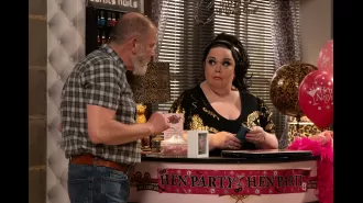 Actress Lisa Riley marks achievement of being sober for a significant amount of time.