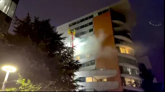 London apartment building on fire, residents forced to leave.