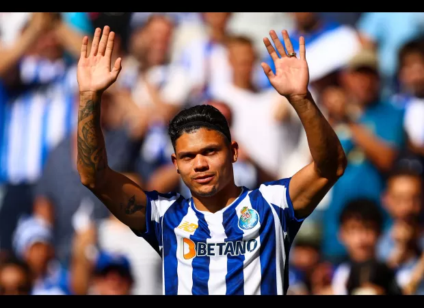 AFC Bournemouth will pay £40m for Man Utd's 