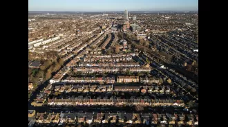 Gail's wants to start a business in Walthamstow, but the community is protesting against it.